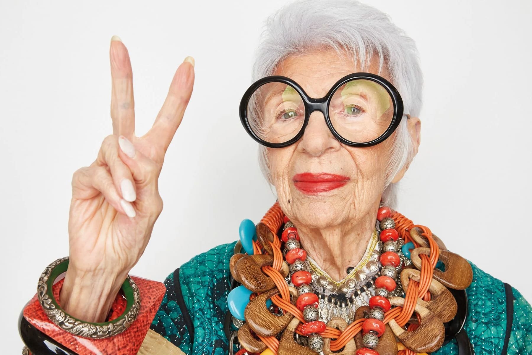 Iris Apfel advanced style