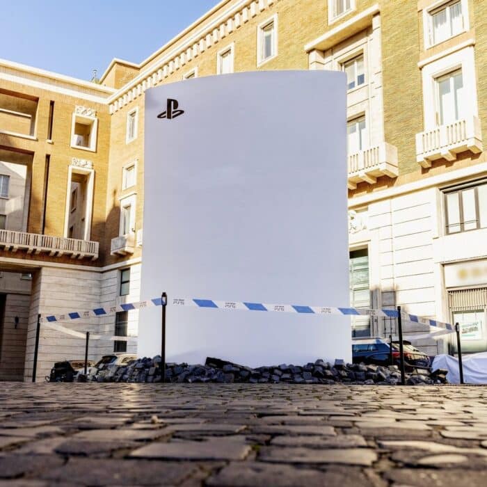 Sony Playstation 5 Installazione gigante Roma