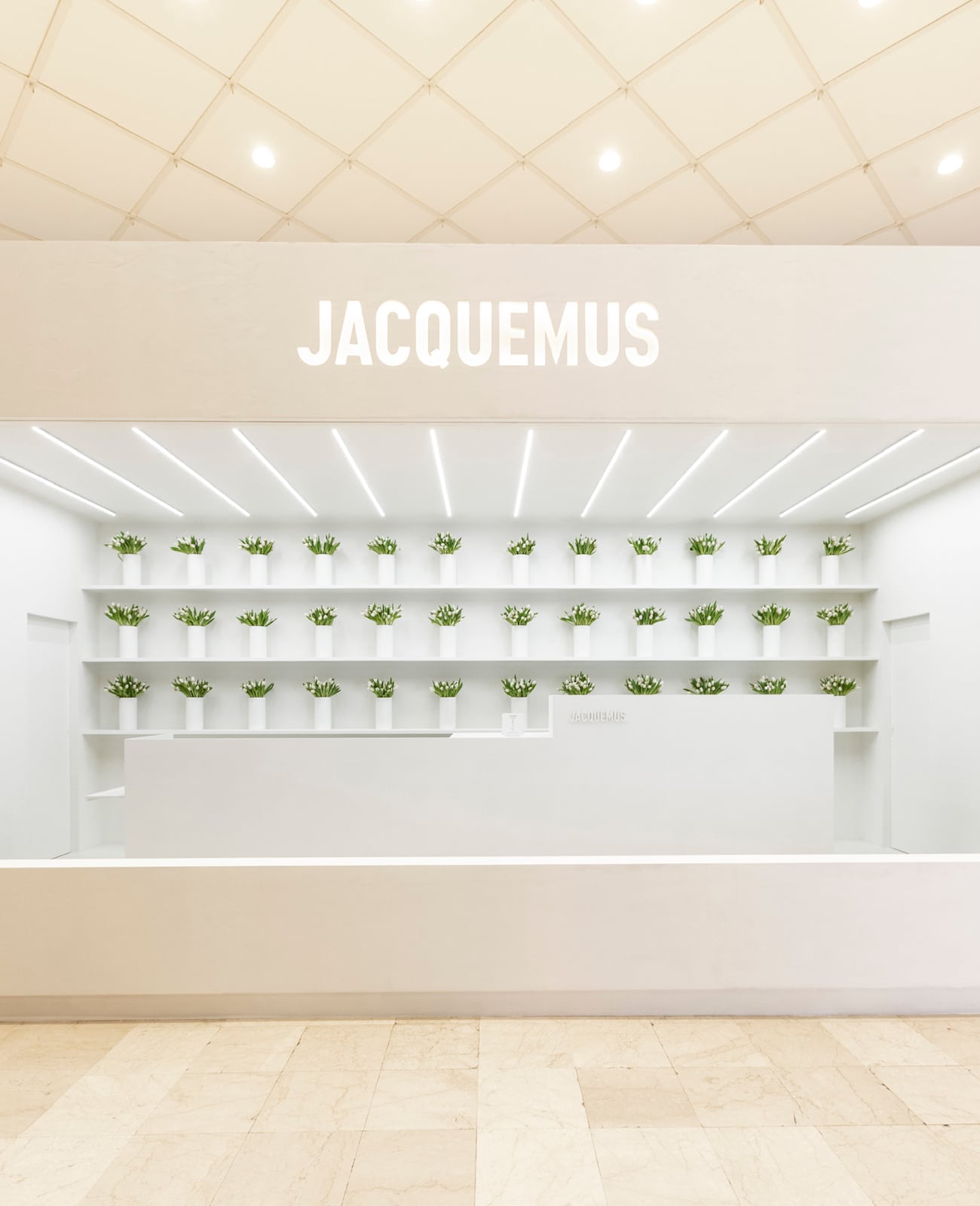 Jacquemus Lafayette Pop-Up store Parigi