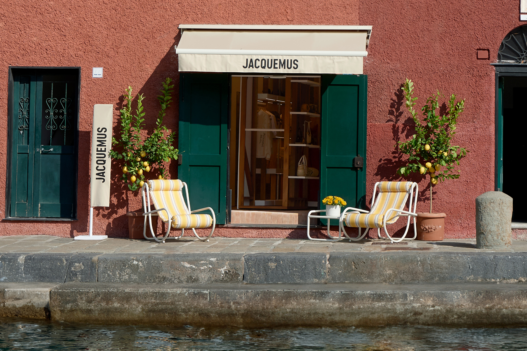 Jacquemus Pop Up Store Boutique temporanea MODES Portofino ÉTÉ
