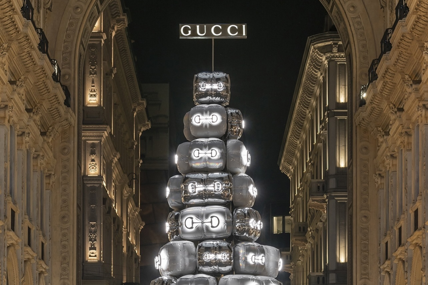 Gucci Albero di Natale Milano Galleria Vittorio Emanuele
