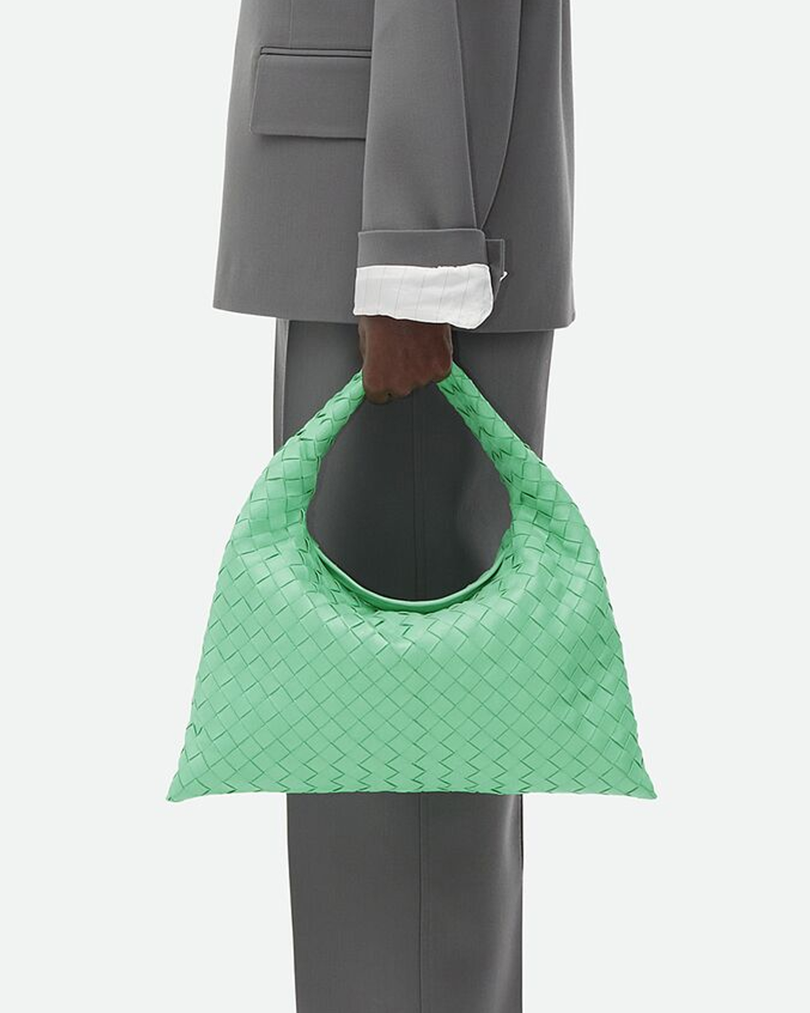 Bottega Veneta borsa motivo intrecciato nascondersi modi