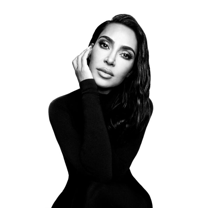 Kim Kardashian ritorna ambassador Balenciaga