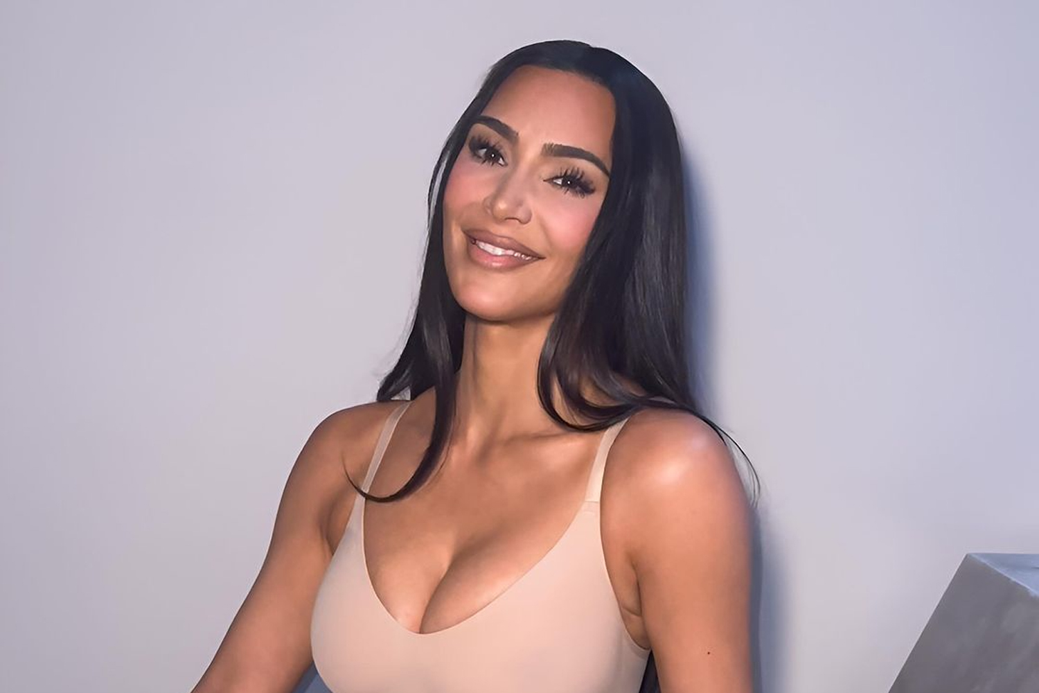 Kim Kardashian Tour Ufficio