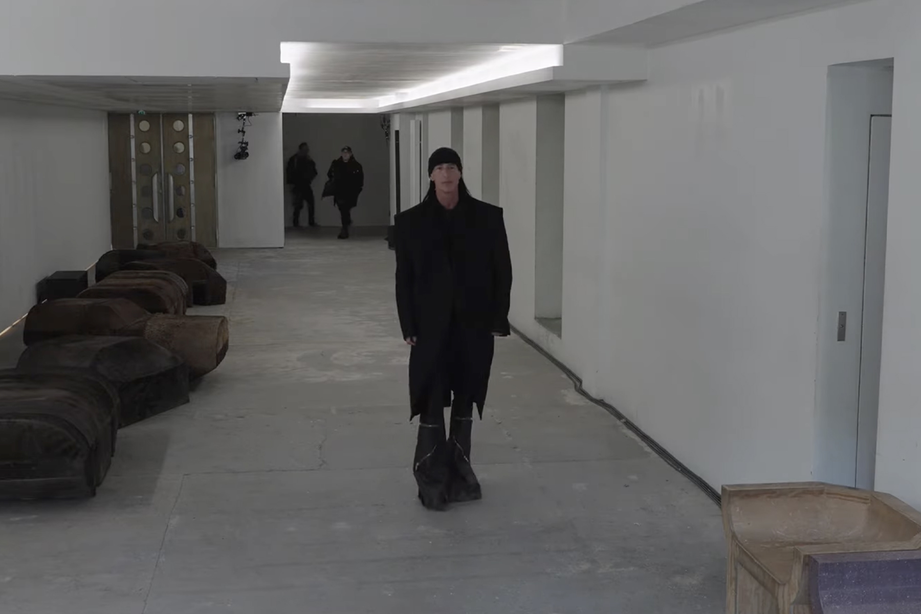 Rick Owens FW24 sfilata casa parigi