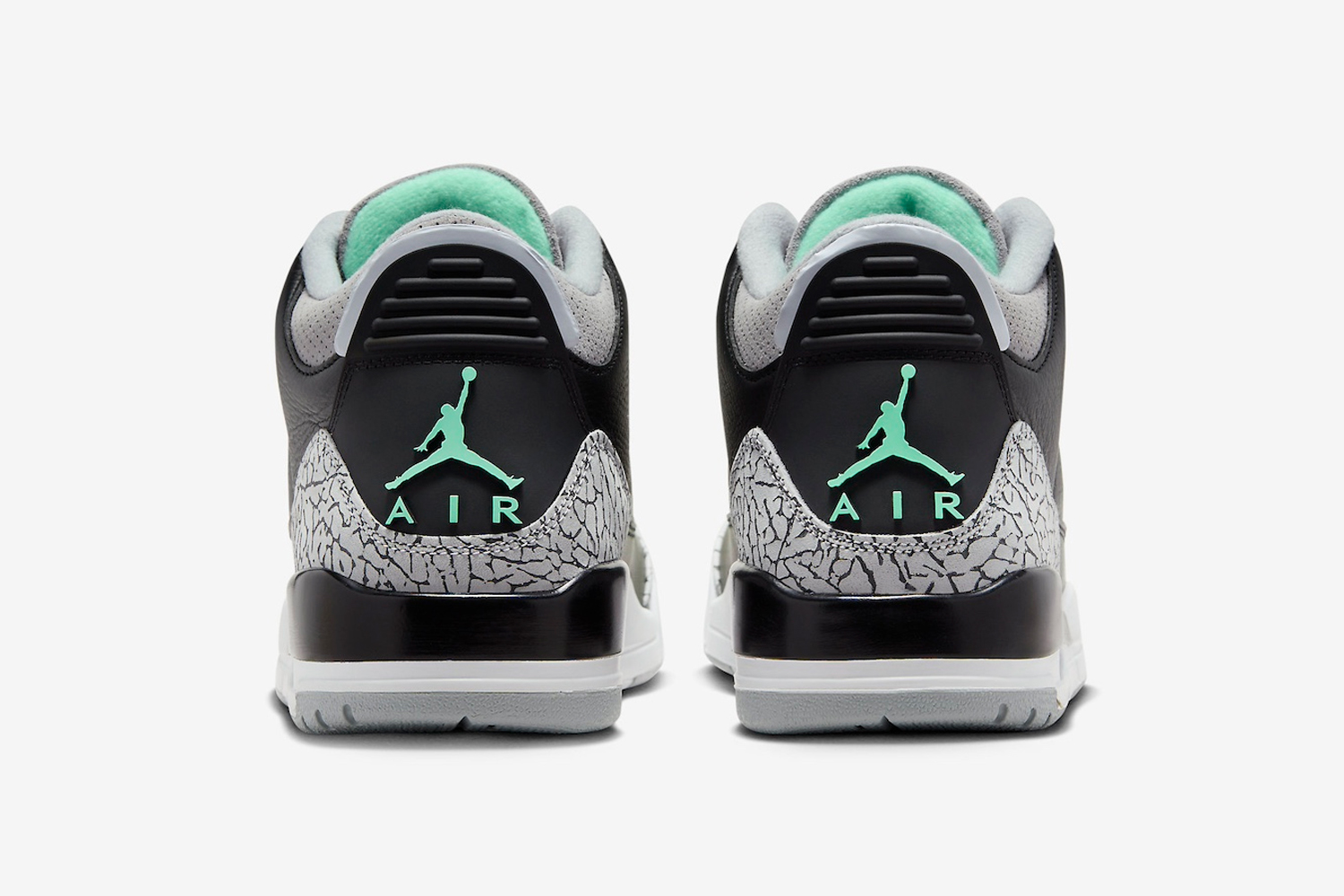 Air Jordan 3 Green Glow CT8532-031 retro