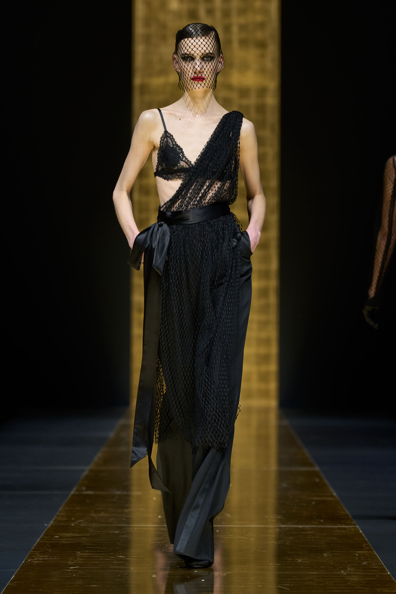 Dolce&Gabbana sfilata donna AI 2024/25 FW24