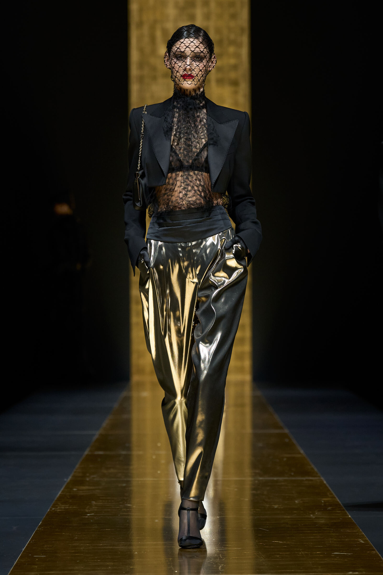 Dolce&Gabbana sfilata donna AI 2024/25 FW24