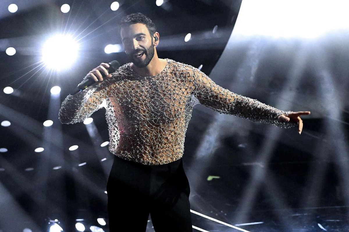 Marco Mengoni Atelier Versace Sanremo 2024 look 2