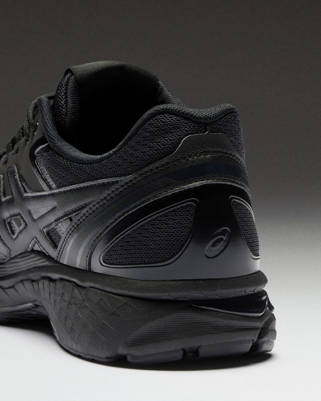 COMME des GARÇONS SHIRT ASICS GEL-TERRAIN release sneaker collaborazione