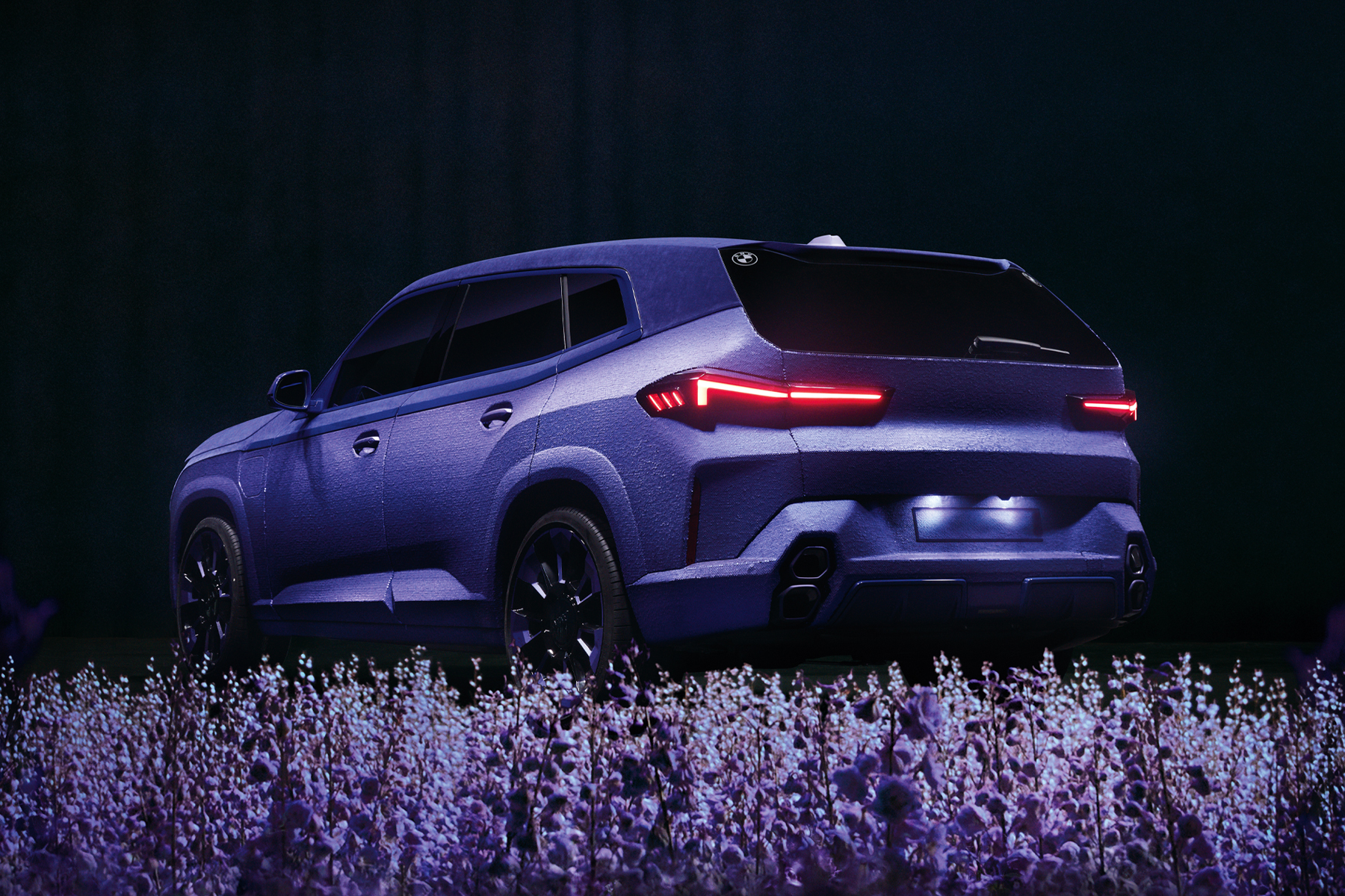 The BMW XM Mystique Allure Naomi Campbell