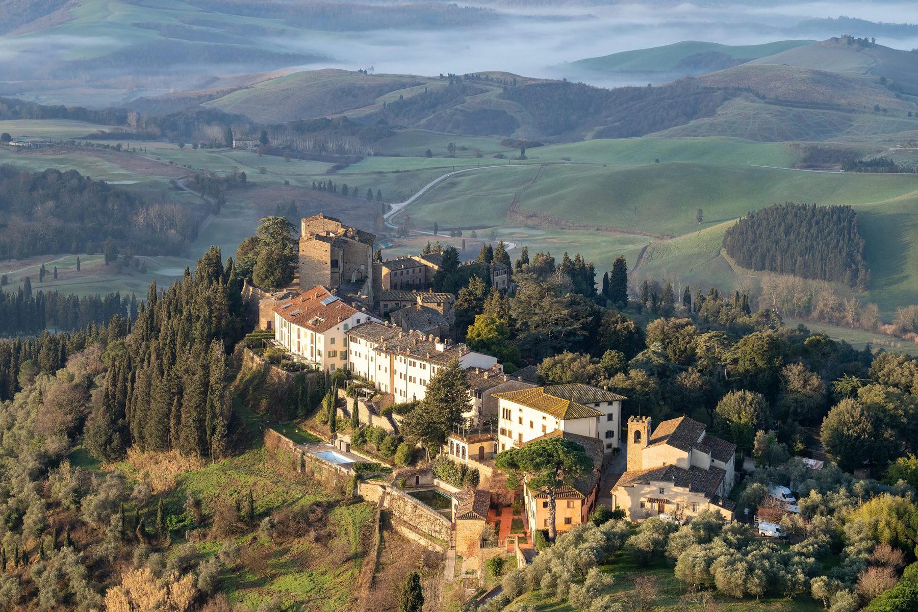 Castelfanfi antico borgo hotel lusso castello resort