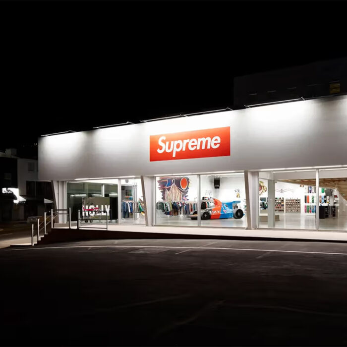 VF Corp. vende Supreme store West Hollywood