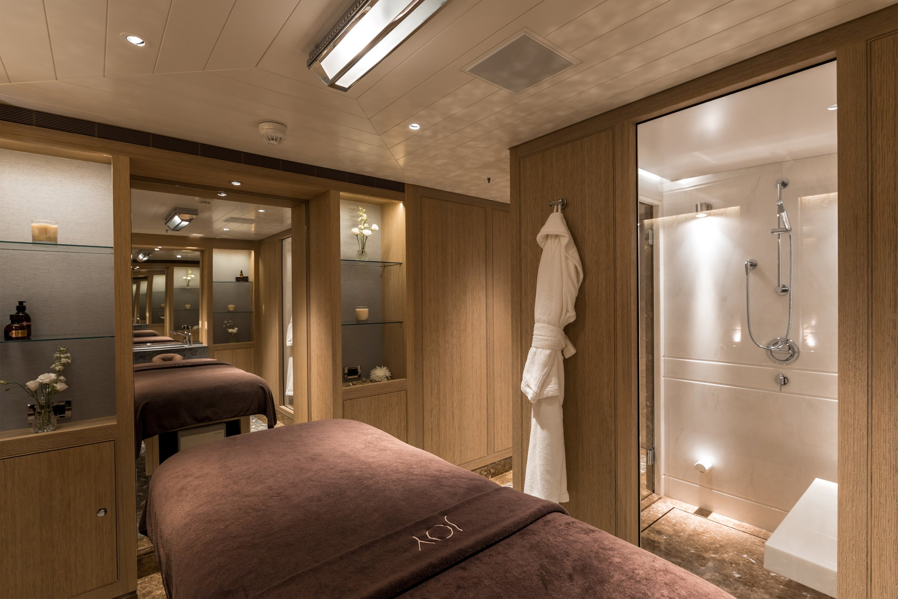 JOY Yacht Michael Jordan vacanze Italia