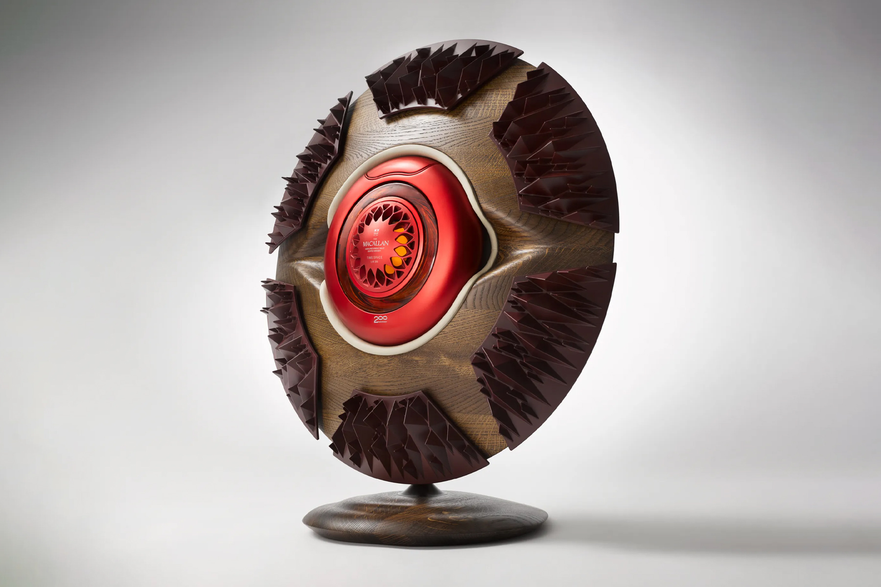 The Macallan Whisky 190000$ TIME Space 200 anniversario