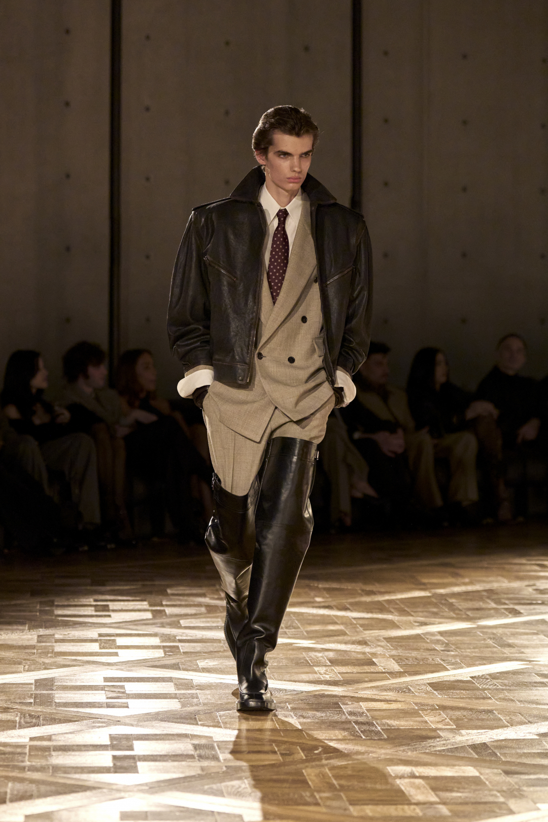 Saint Laurent Winter 25 uomo sfilata