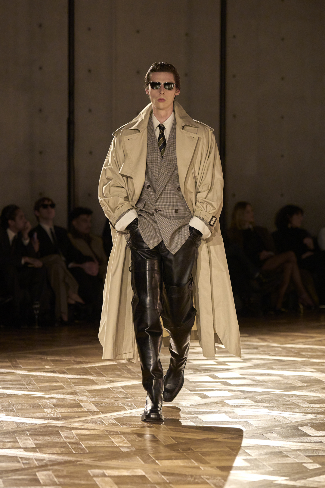 Saint Laurent Winter 25 uomo sfilata