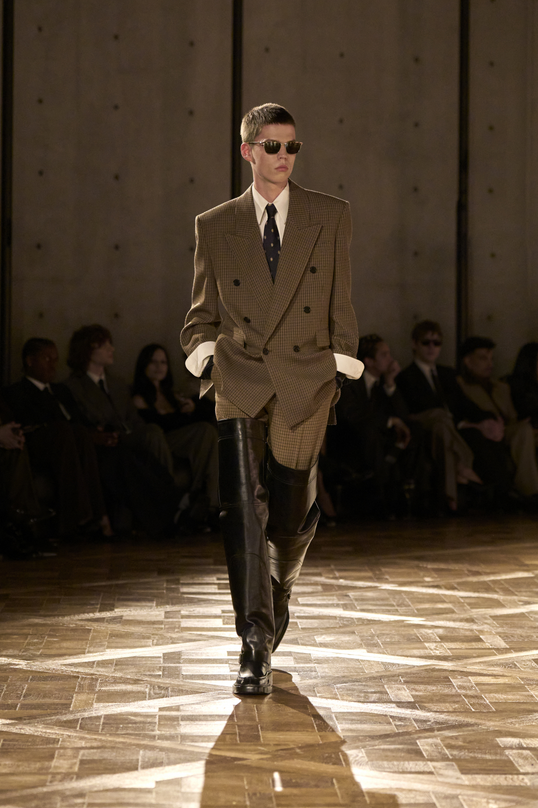 Saint Laurent Winter 25 uomo sfilata