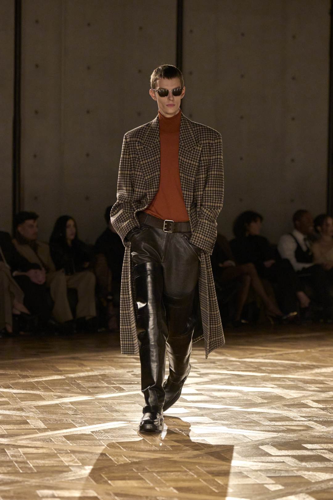 Saint Laurent Winter 25 uomo sfilata