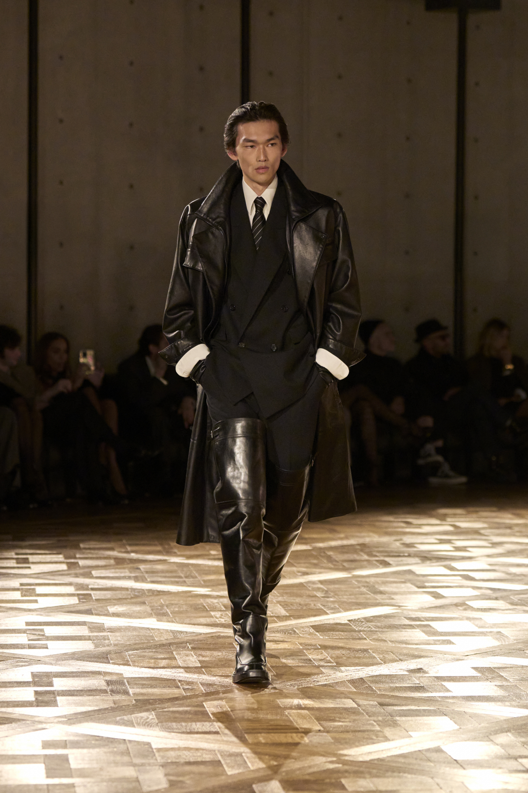 Saint Laurent Winter 25 uomo sfilata