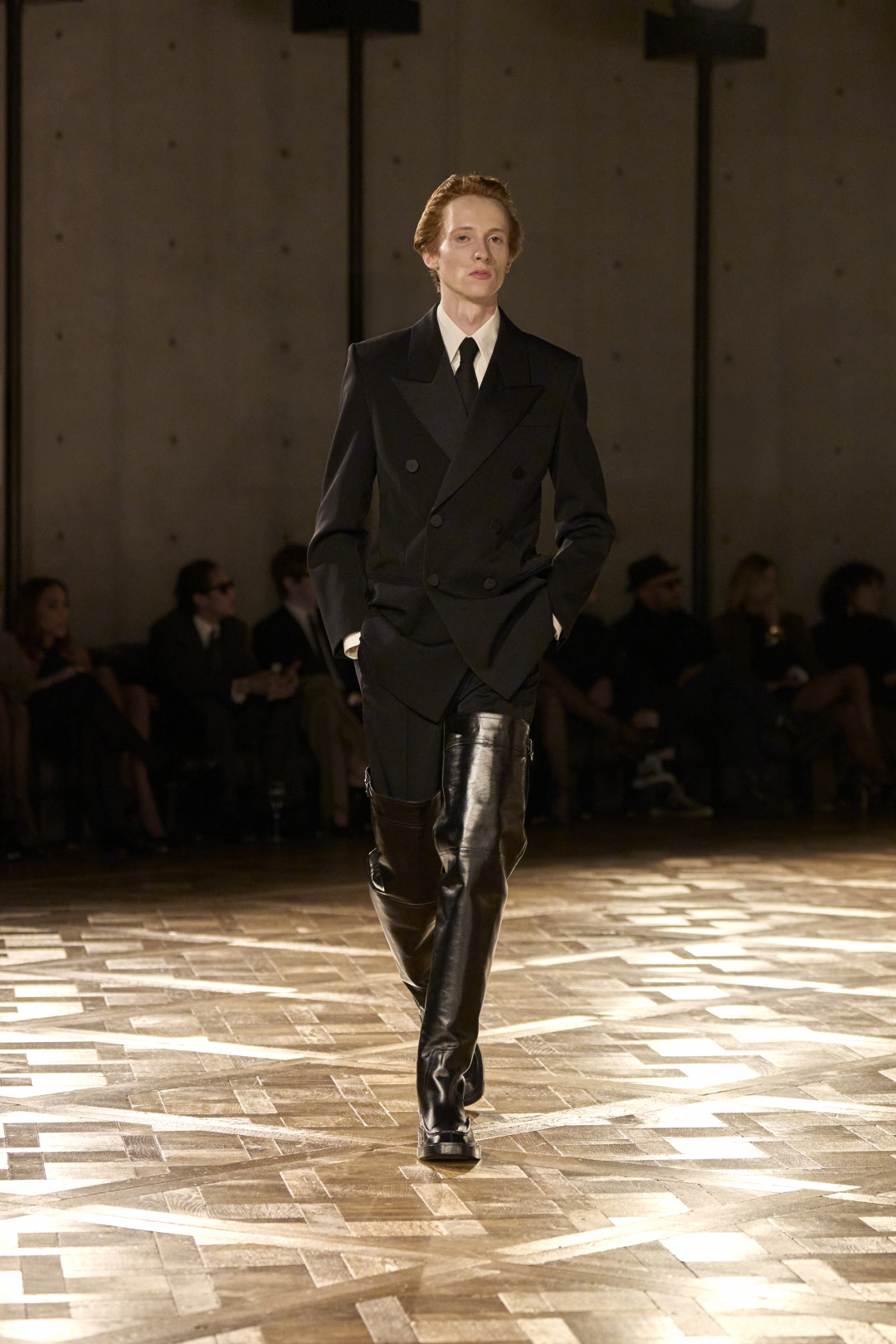 Saint Laurent Winter 25 uomo sfilata