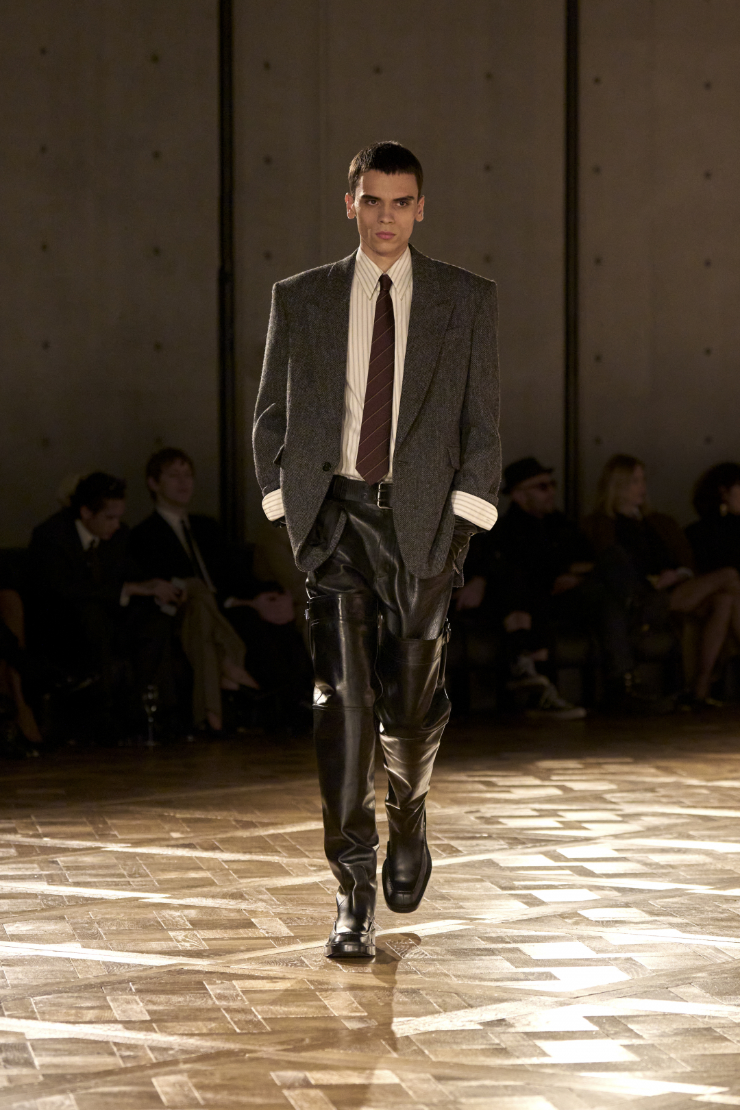 Saint Laurent Winter 25 uomo sfilata
