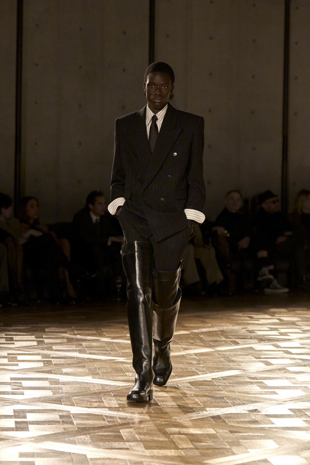 Saint Laurent Winter 25 uomo sfilata