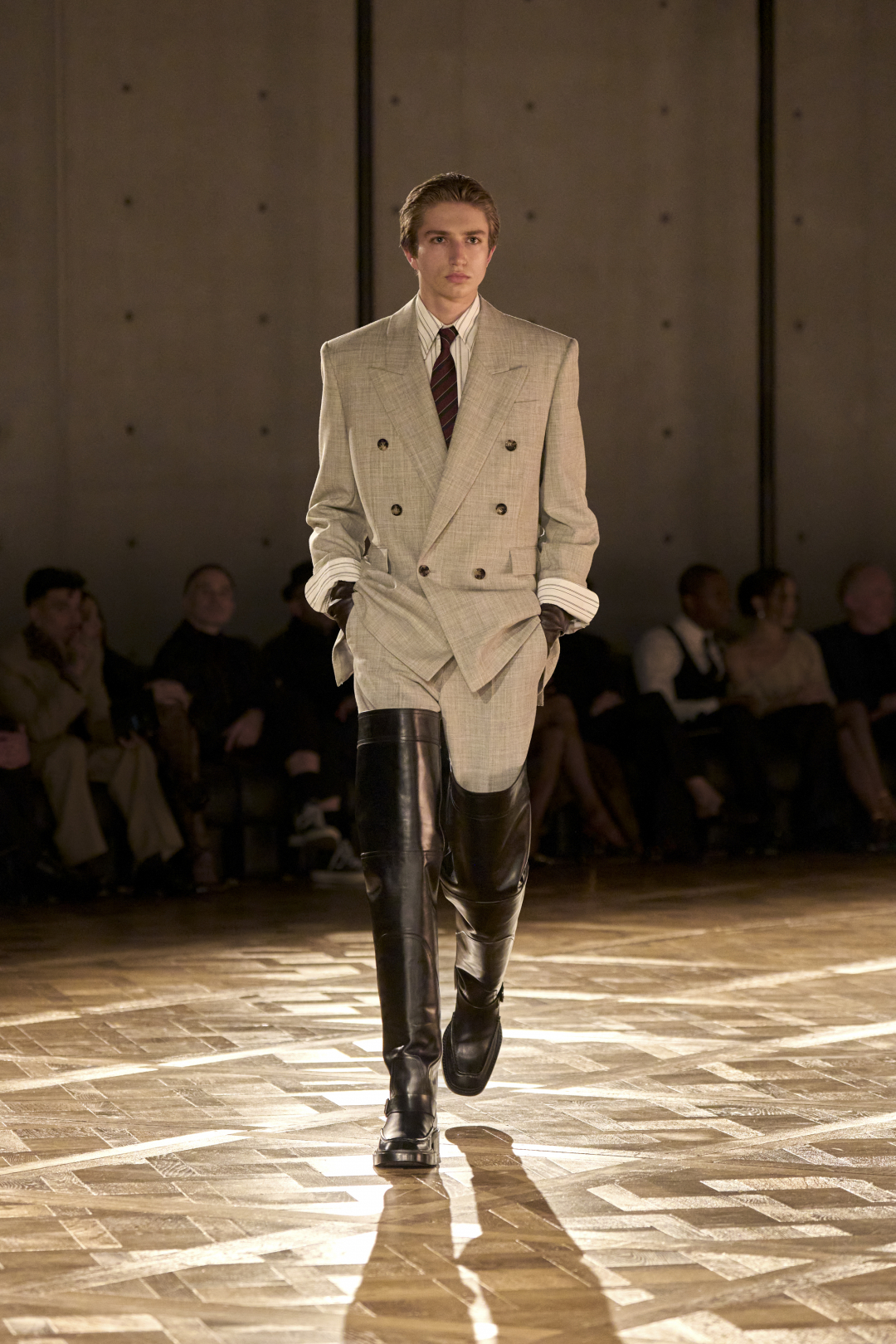 Saint Laurent Winter 25 uomo sfilata