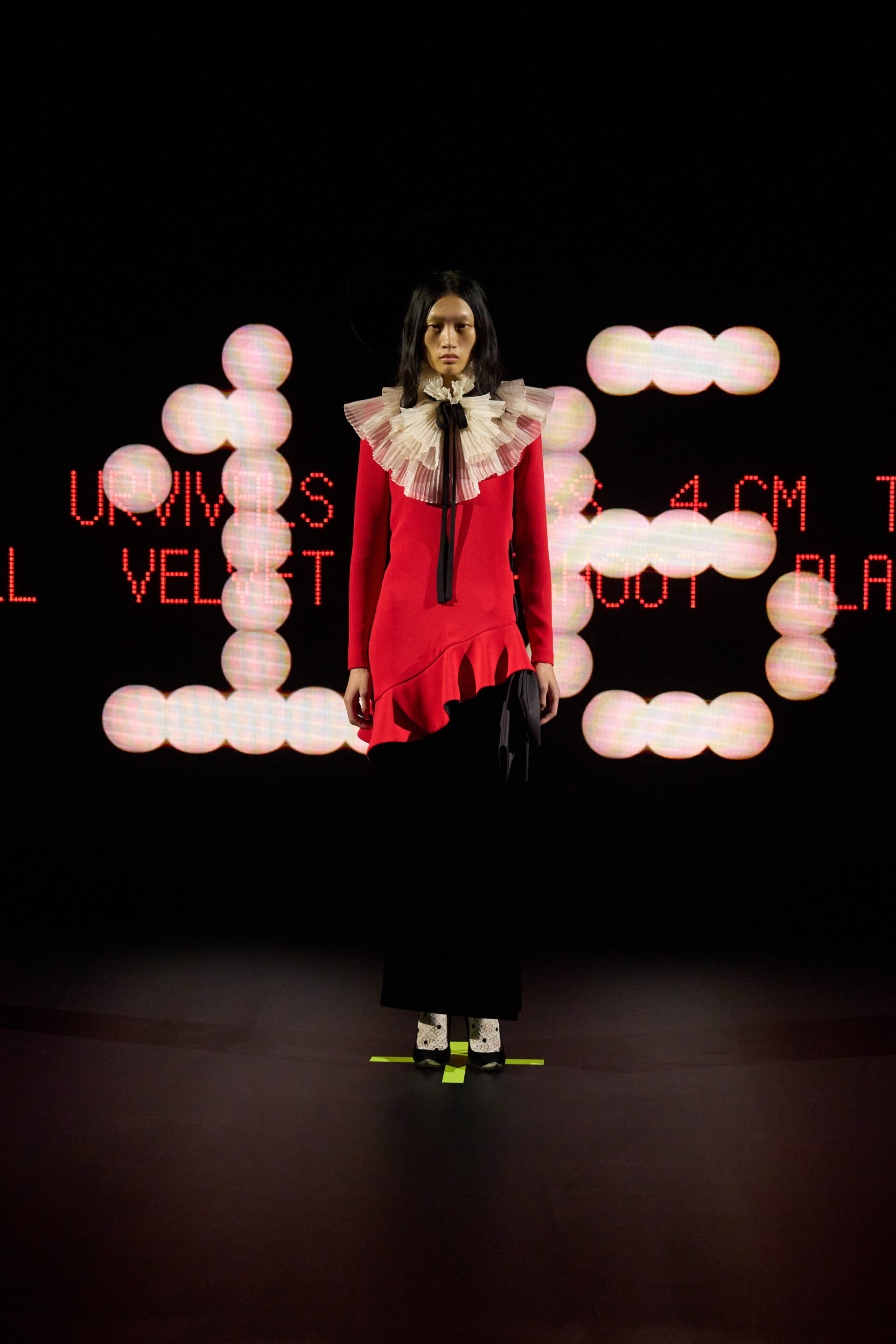 Valentino Vertigineux Haute Couture SS25