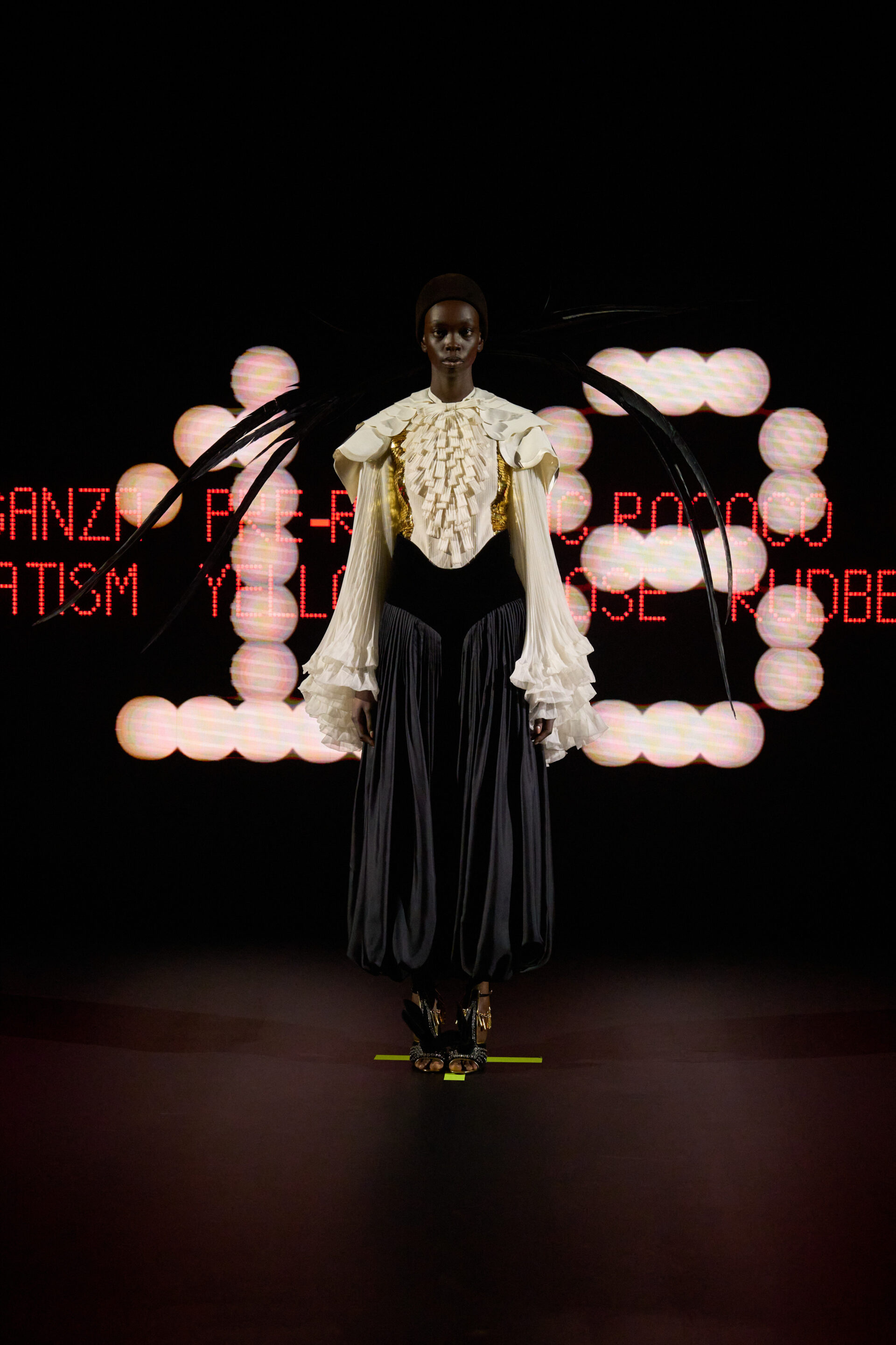 Valentino Vertigineux Haute Couture SS25