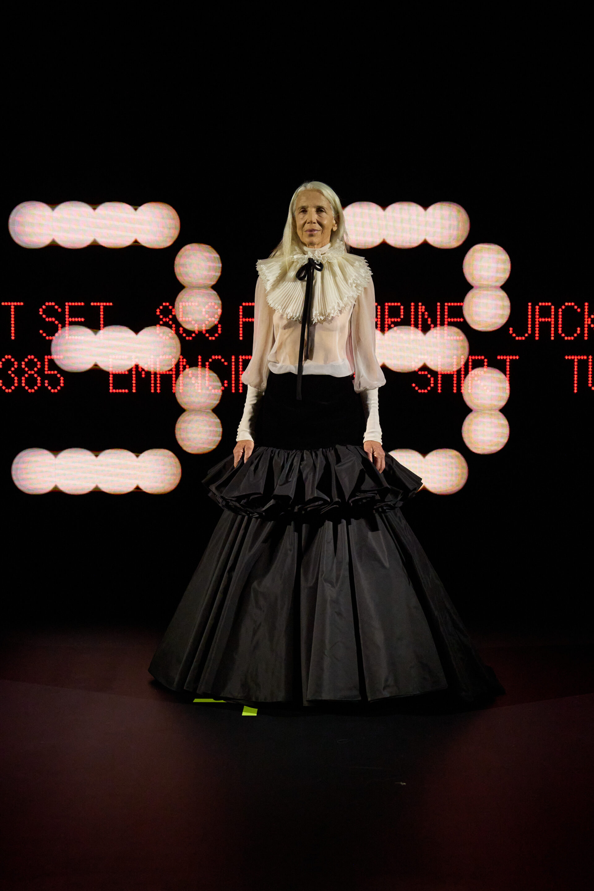 Valentino Vertigineux Haute Couture SS25