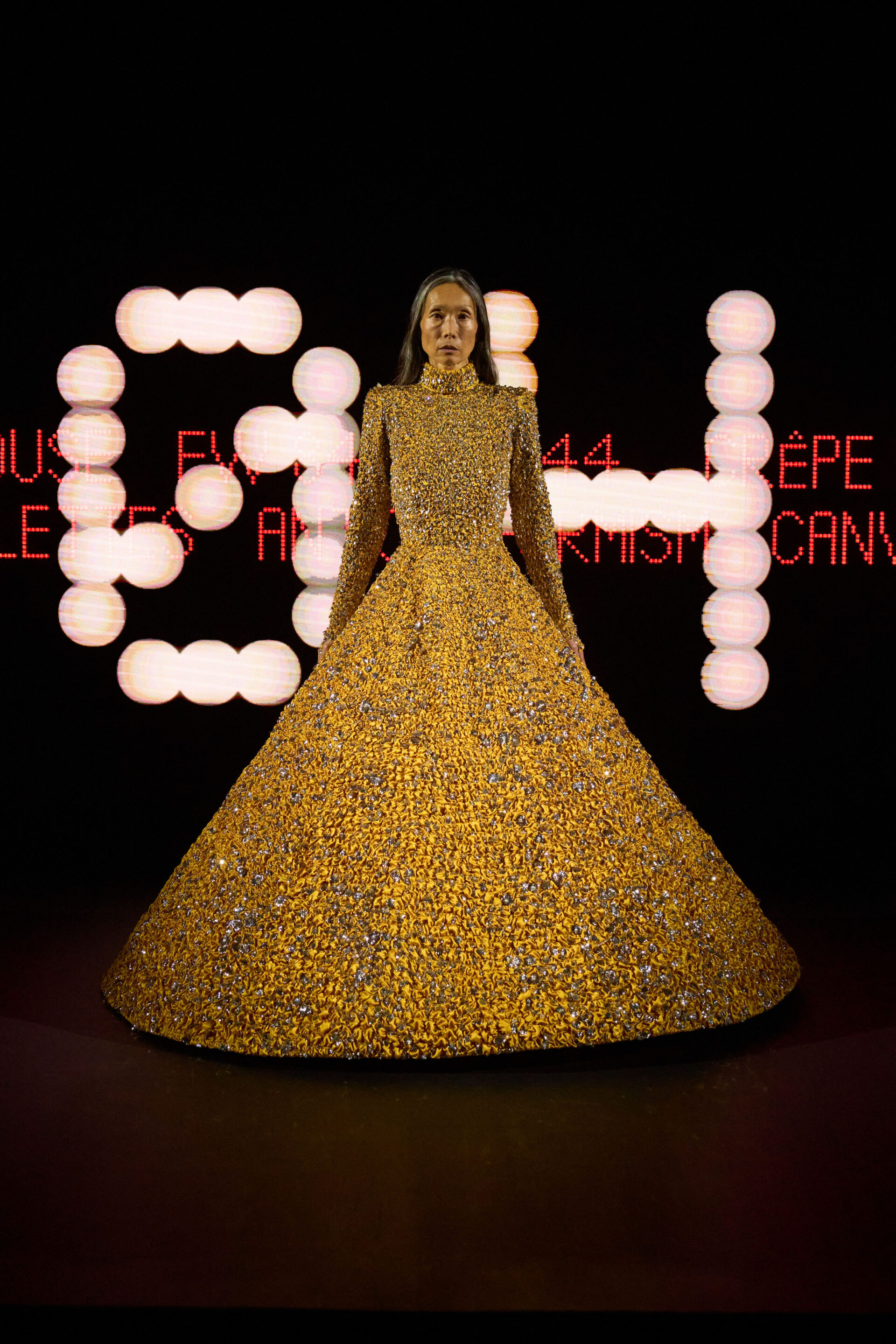 Valentino Vertigineux Haute Couture SS25