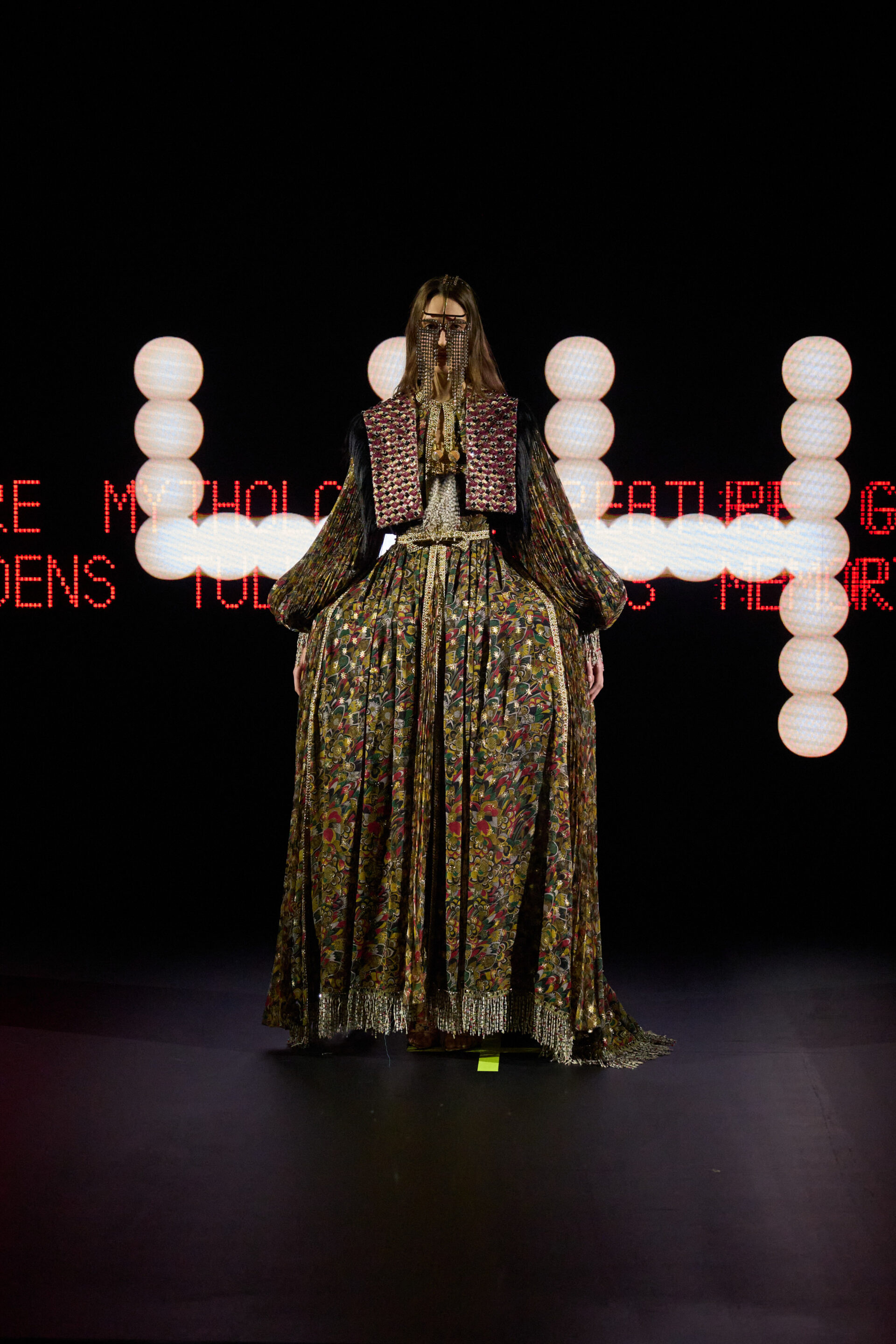 Valentino Vertigineux Haute Couture SS25