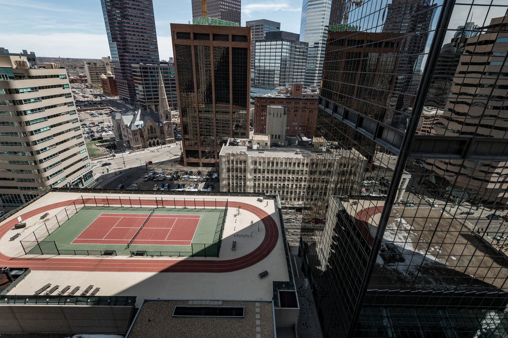 Grand Hyatt Hotel colorado campo da tennis court