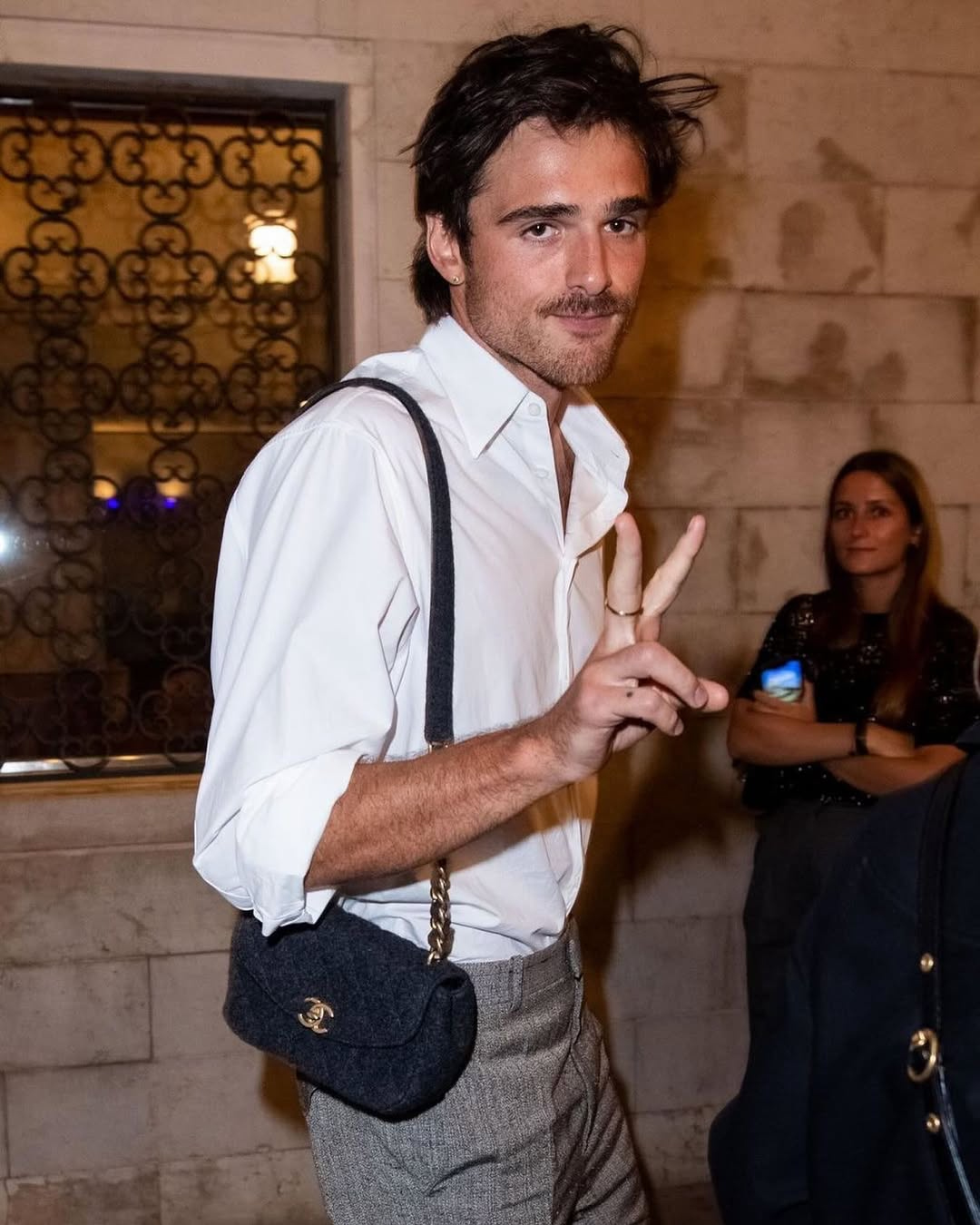 Jacob Elordi Chanel bag