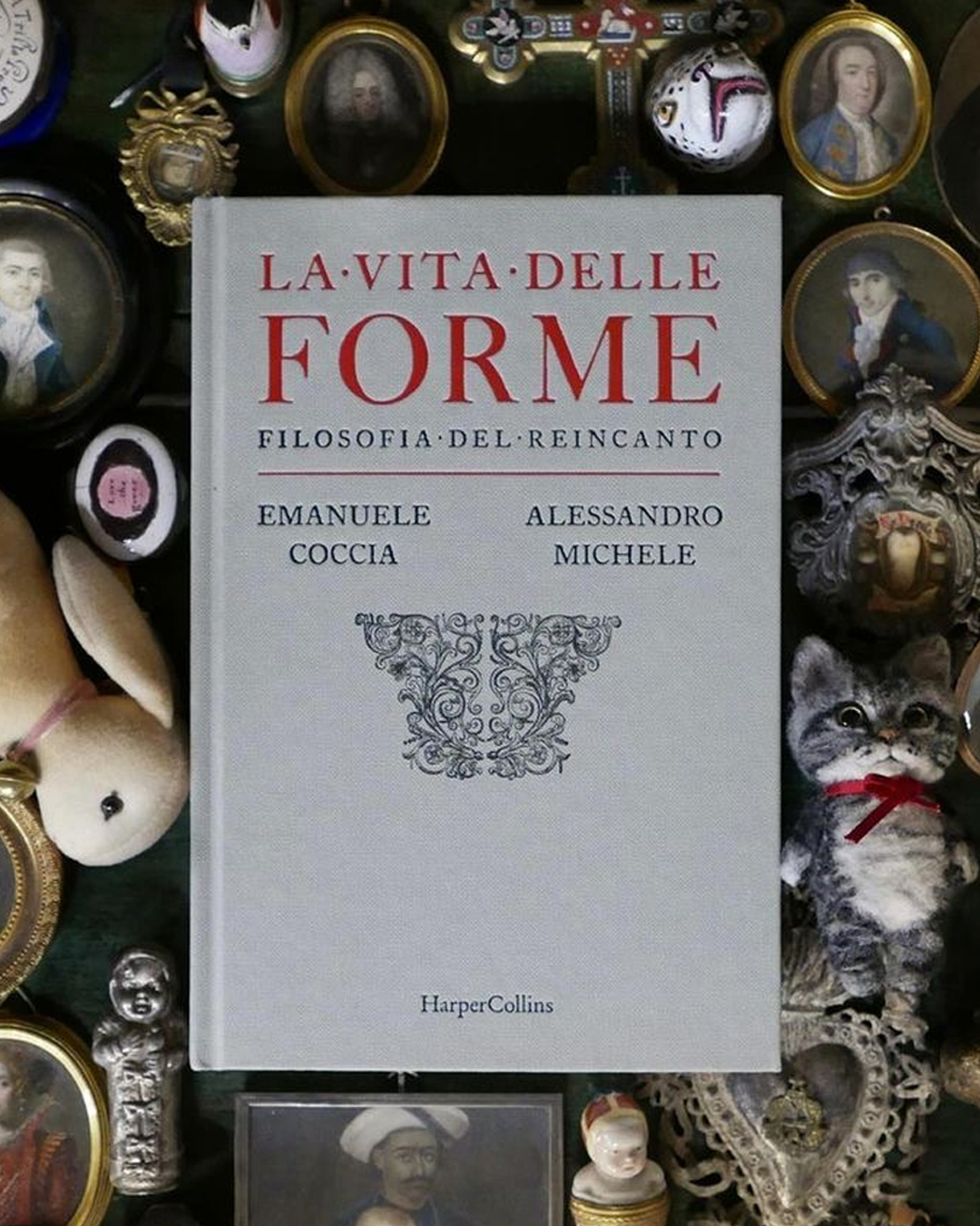 La vita delle Forme libro Emanuele Coccia Alessandro Michele Fashion Books