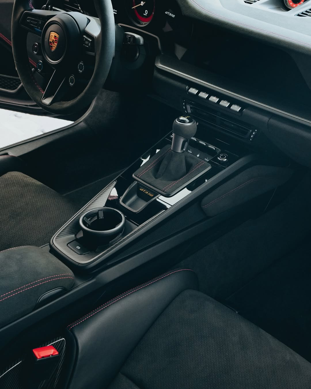 Dua Lipa Porsche collaborazione 911 GT3 collaborazione vende asta Sotheby