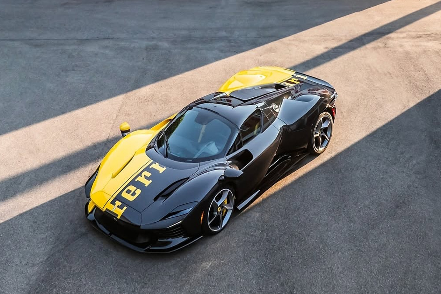 Ferrari Daytona SP3 one-off record asta 26 milioni di dollari