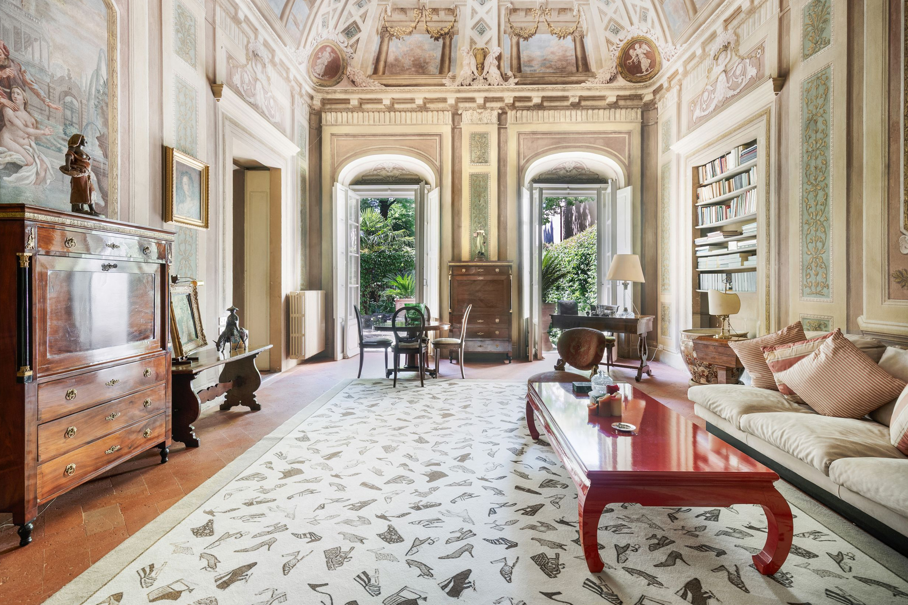 Fiamma Ferragamo dimora storica fiorentina giardino segreto