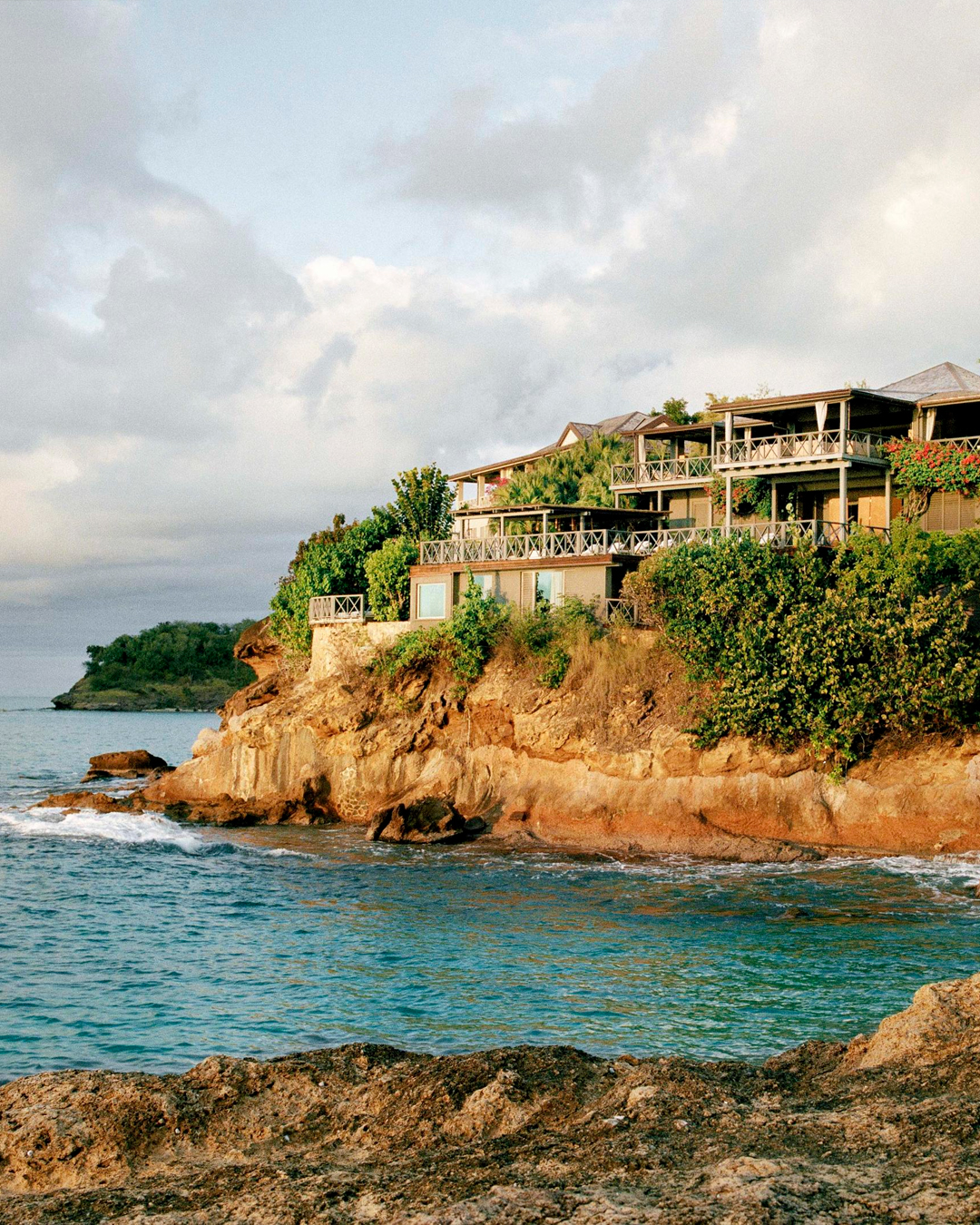 Giorgio Armani vacanze casa Antigua Caraibi