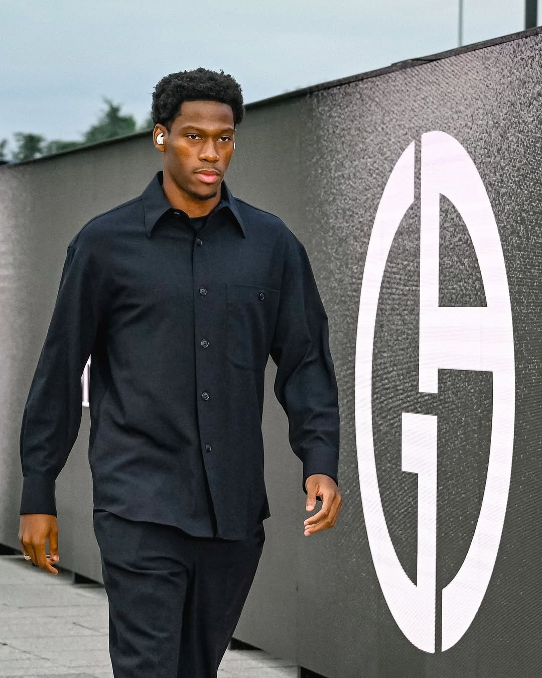 Giorgio Armani veste Juventus Jonathan David