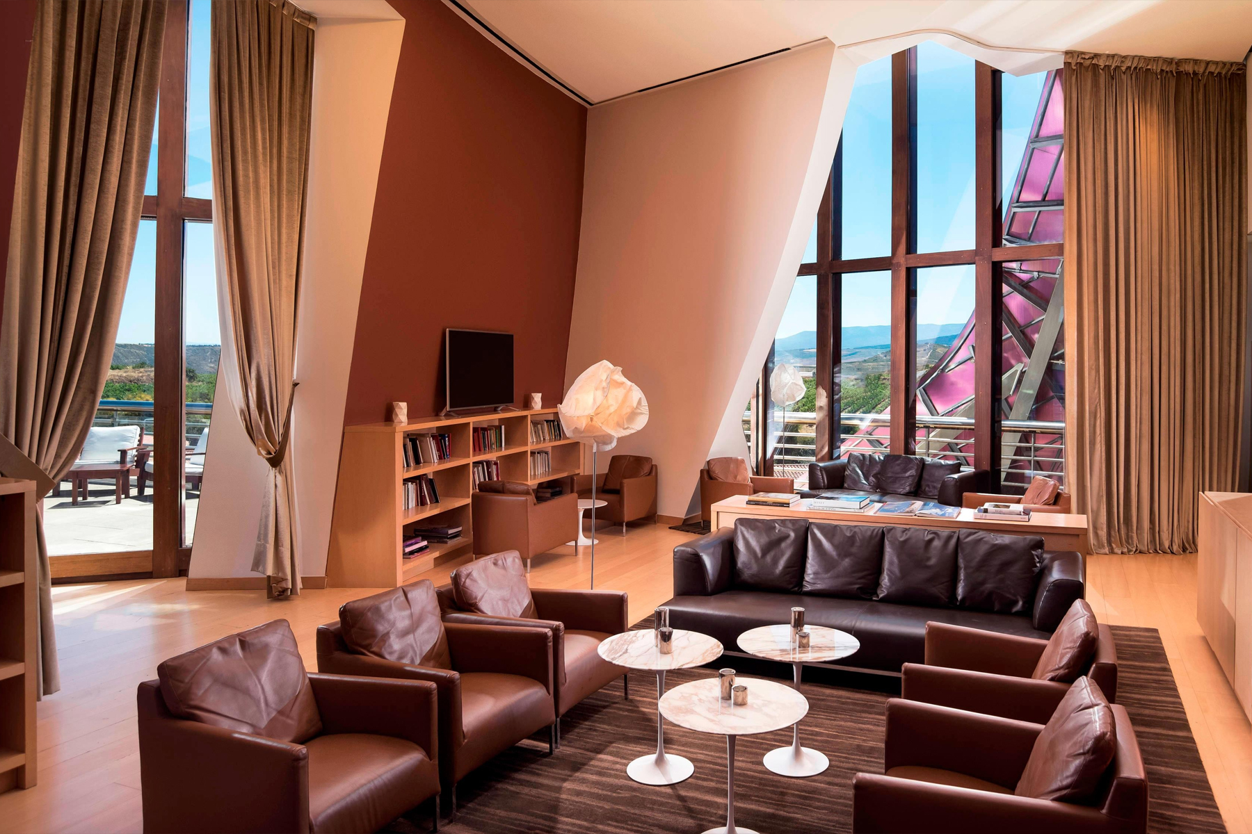 Marqués de Riscal Hotel cantina vino