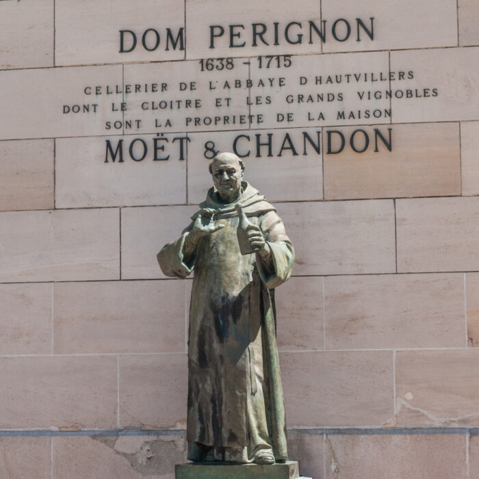 Dom Pérignon storia nascita Champagne