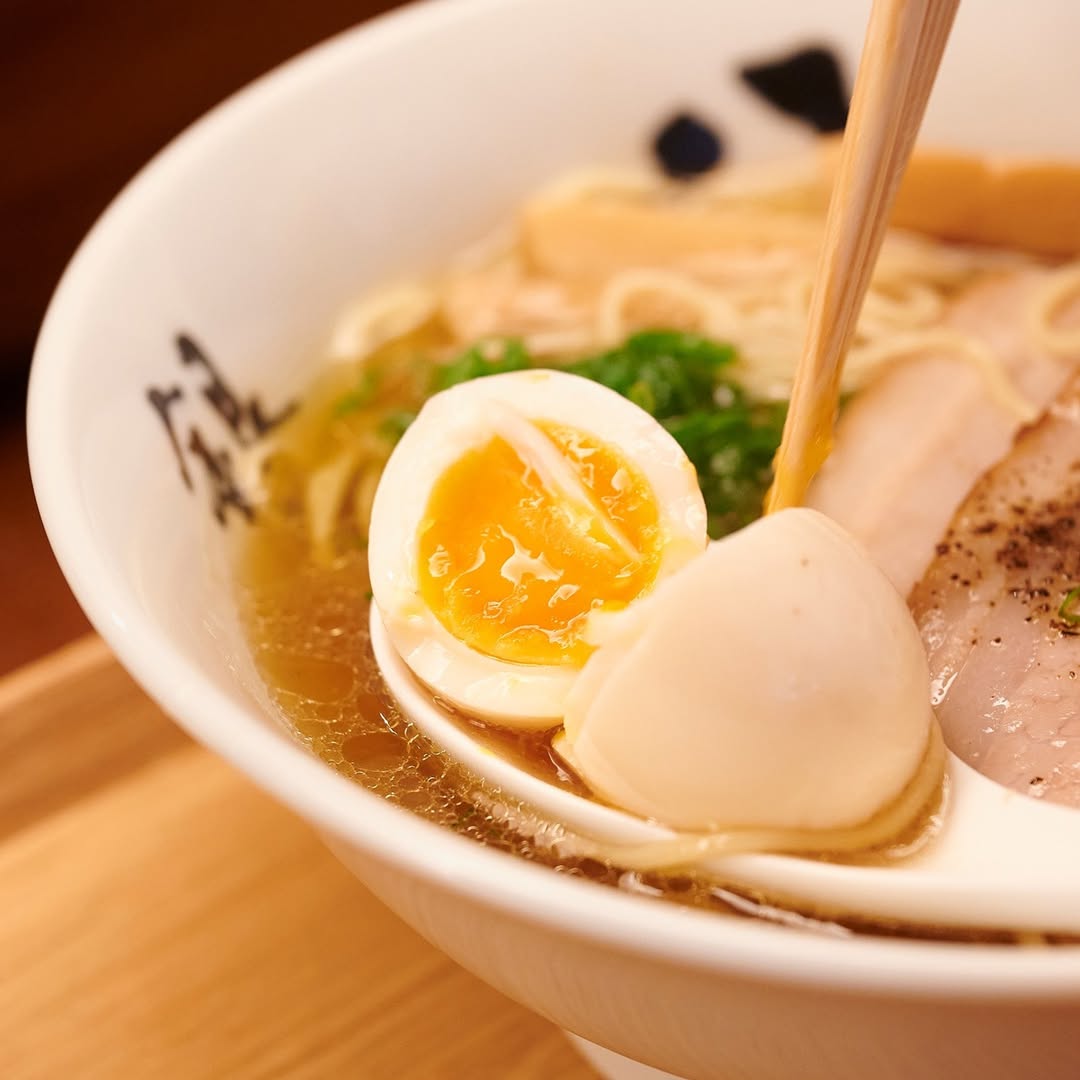 Ginza Hachigou Ramen chef Yasushi Matsumura Tokyo Guida Michelin