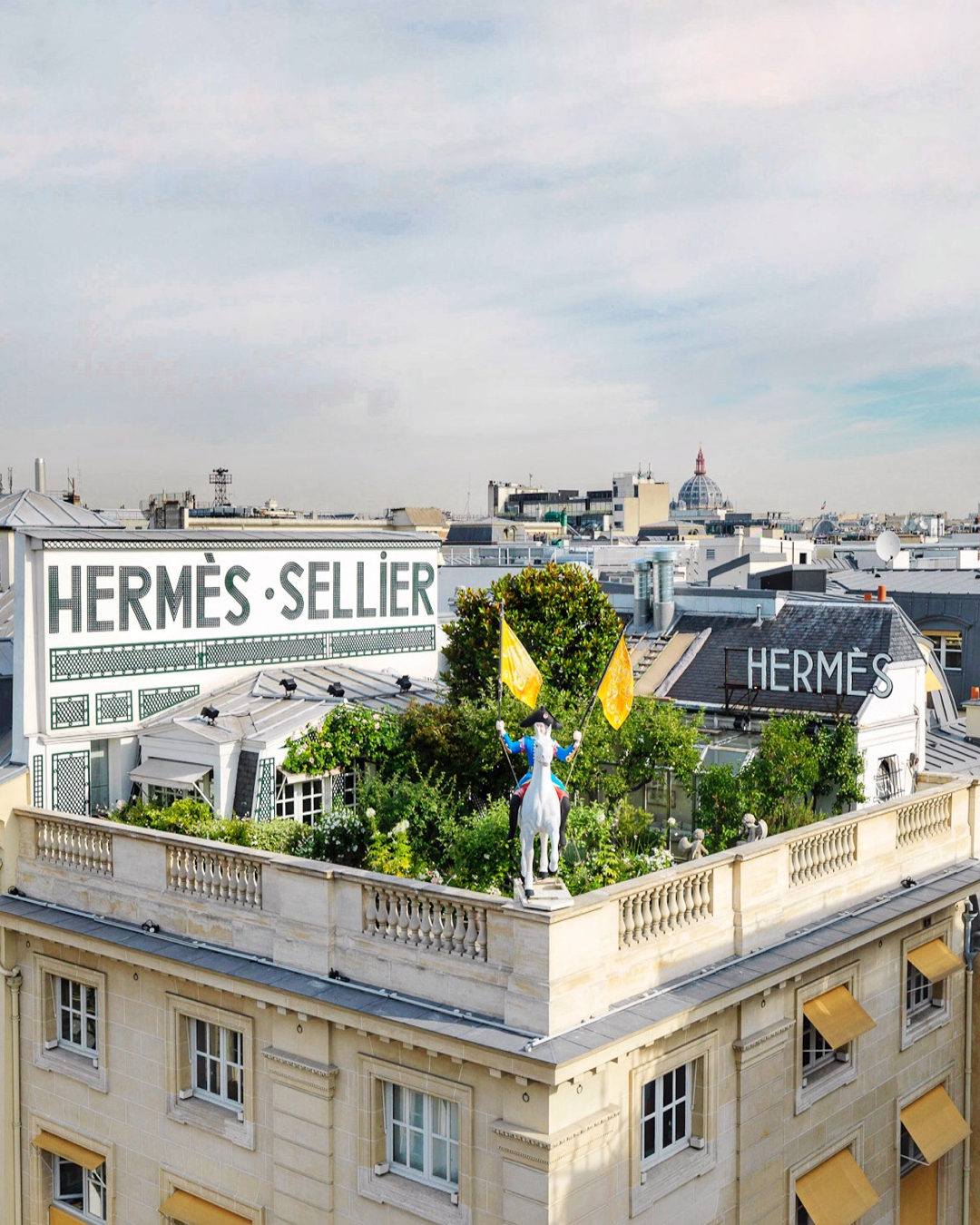 Hermès 24 Faubourg Saint-Honoré giardino segreto tetto Parigi