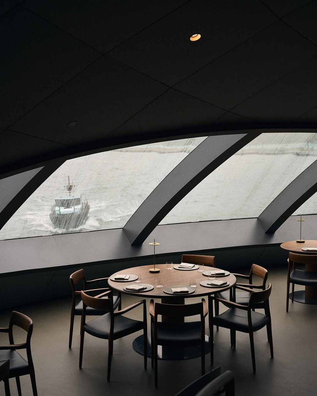 Iris ristorante galleggiante mare norvegia