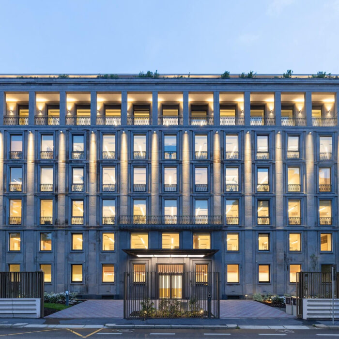 Kering vende divisione beauty L