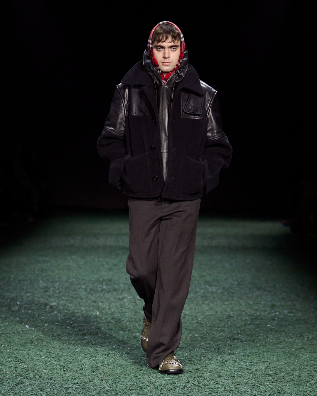 Lennon Gallagher Burberry sfilata