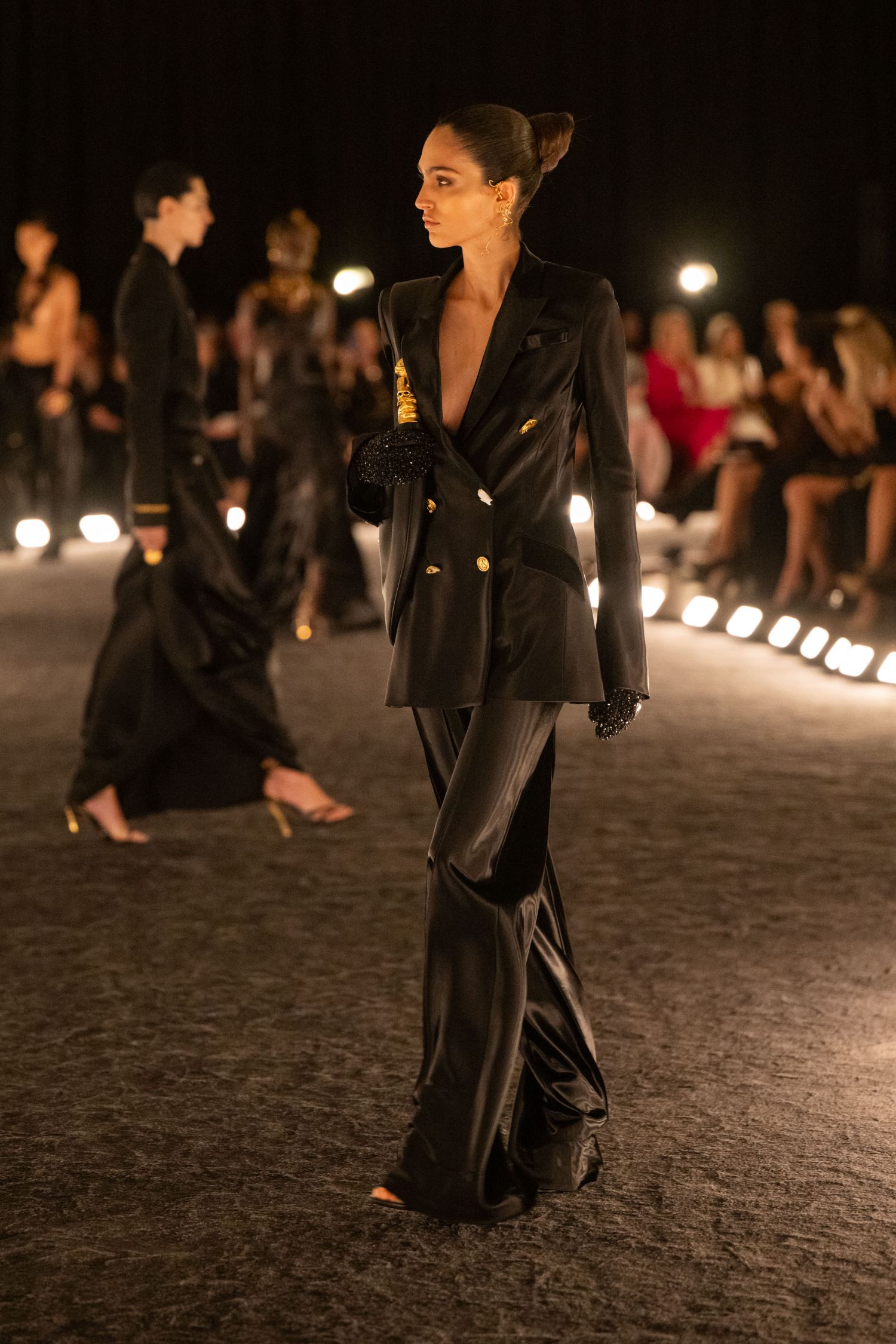 Schiaparelli RTW SS26 sfilata Parigi