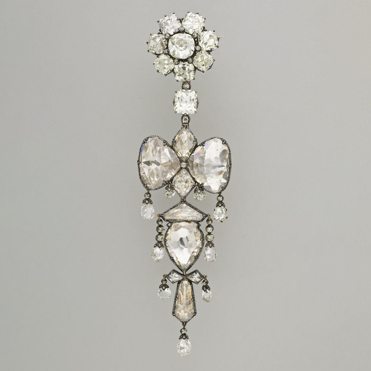 Spilla reliquiario dell